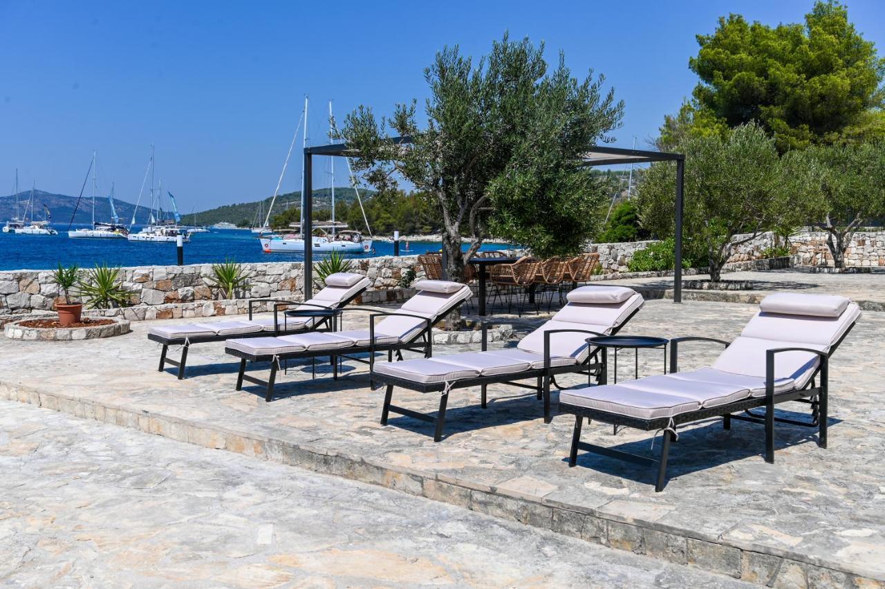 Villa Rudini With Heated Pool Округ Горни Екстериор снимка