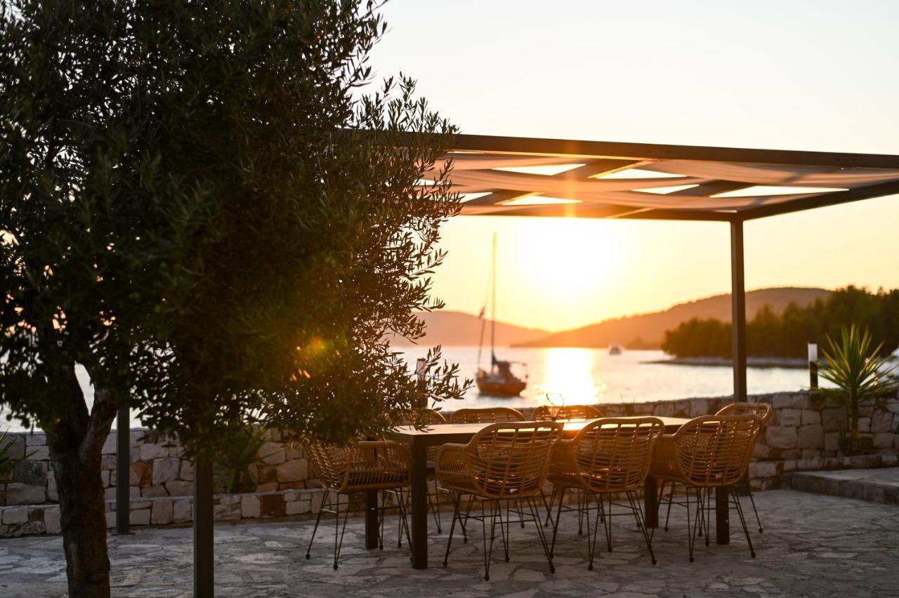 Villa Rudini With Heated Pool Округ Горни Екстериор снимка